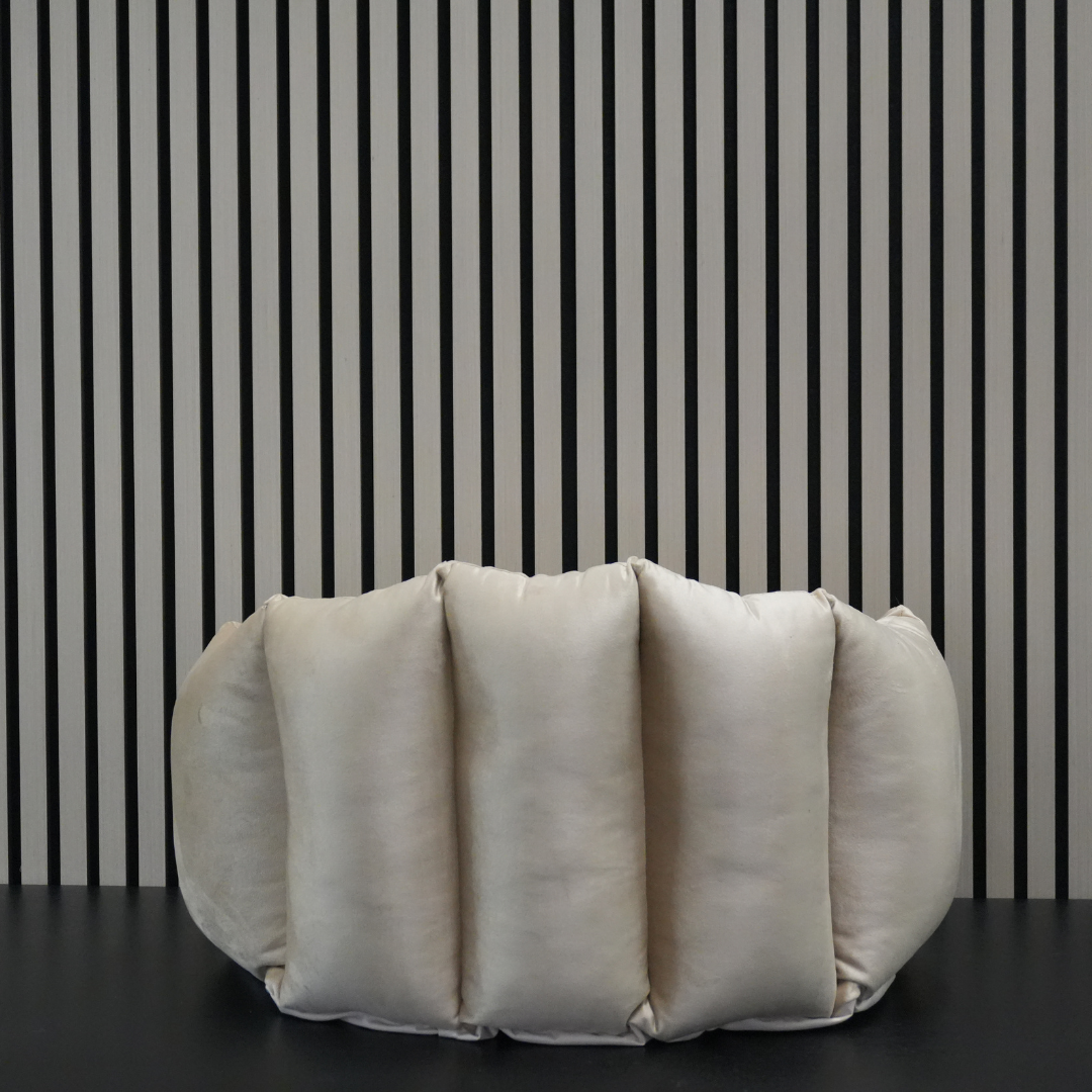 Dog Bed – Shell Beige Velours